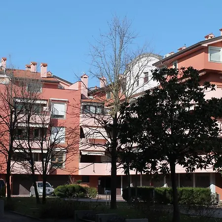 Apartment Viale Del Sole 28